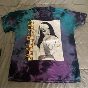 aaliyah tie dye graphic tee
